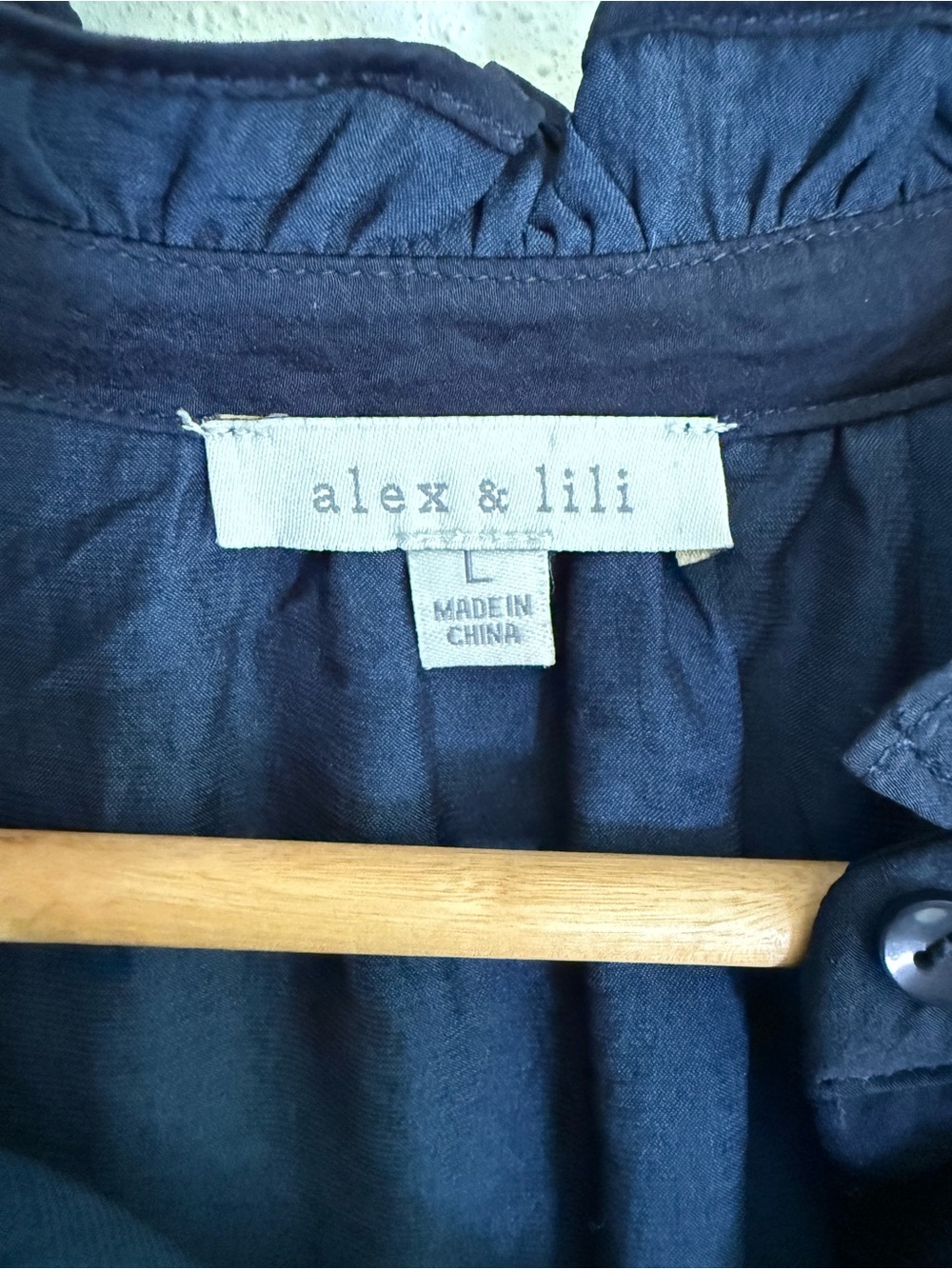 Alex & Lili Navy Ruffle Sleeve Blouse Women’s Large Flutter Sleeve Top - Picture 4 of 5